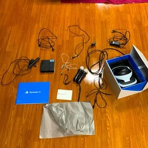 PlayStation VR Headset + Camera Bundle